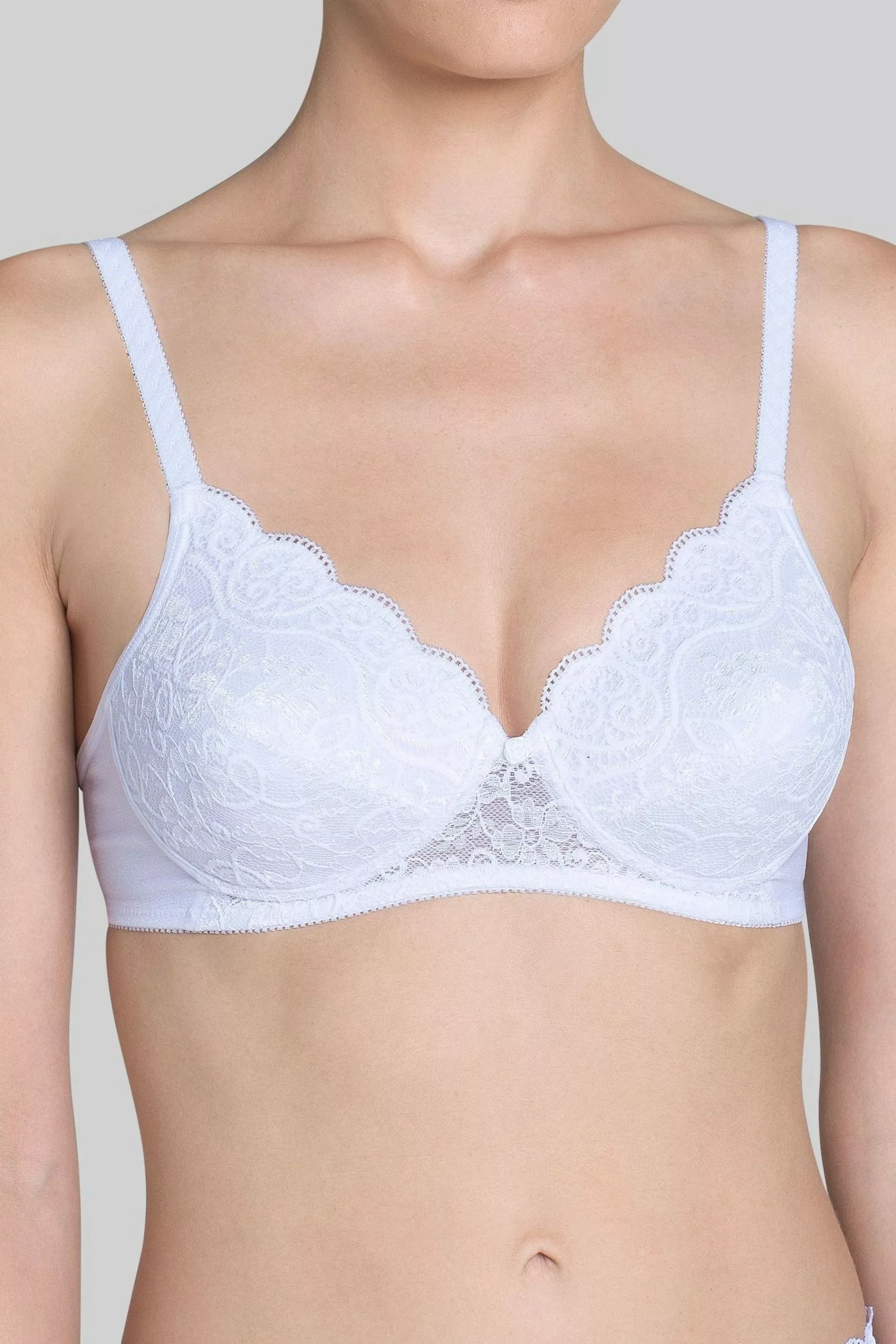 Triumph White Amourette 300 Padded Non Wired Bra 1 Triumph White Amourette 300 Padded Non Wired Bra