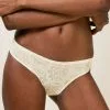 Triumph Cream Fit Smart Tai EX Briefs