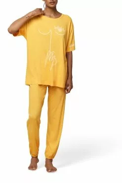 Triumph Pink Pyjama Set -Triumph Shop D28481s3