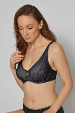 Triumph® Wild Rose Sensation Minimiser Bra