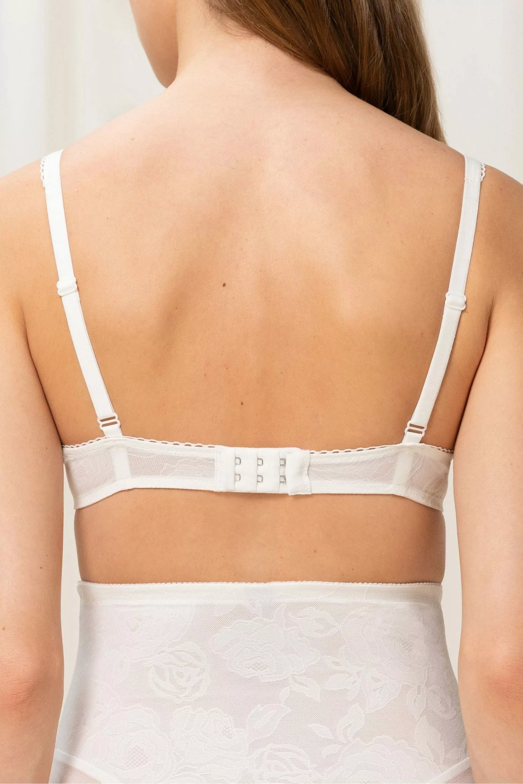 Triumph® Wild Rose Sensation Wired Padded Bra 2 Triumph® Wild Rose Sensation Wired Padded Bra - Image 2